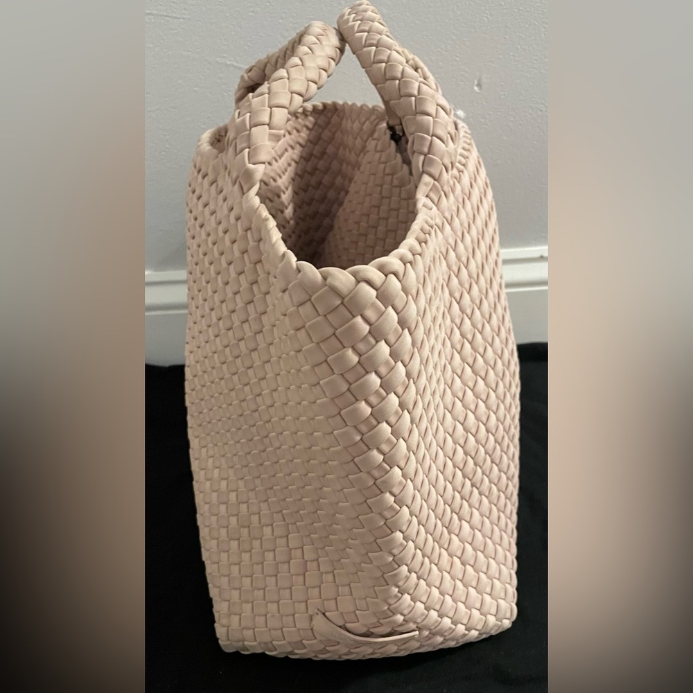 NAGHEDI St. Barths Medium Woven Tote Bag - Picture 13 of 16